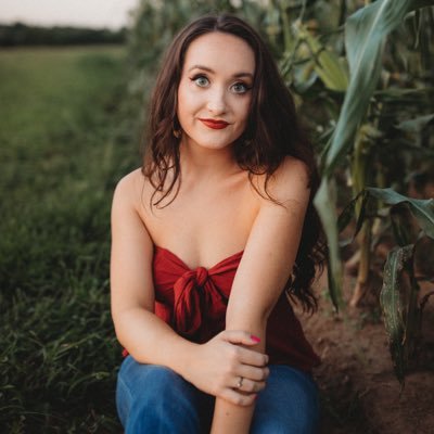 HAYLEY PAYNE - Grays on Main